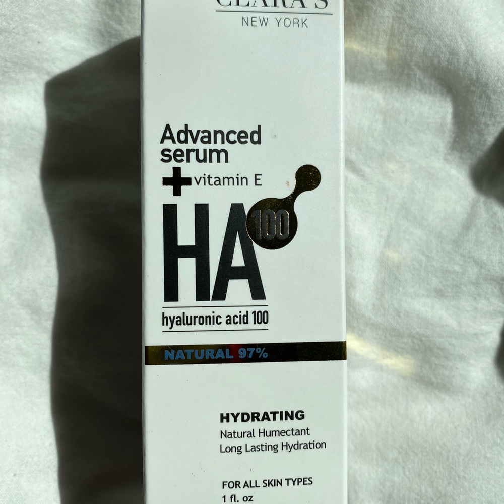 Clara‘s New York hyaluronic acid